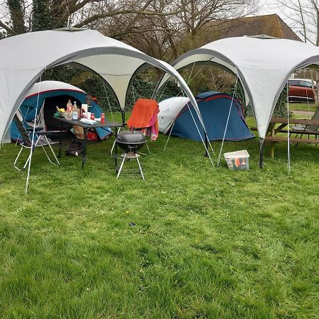 Hotel Basic 2P Tent Sotterum Kornwerd Exterior foto